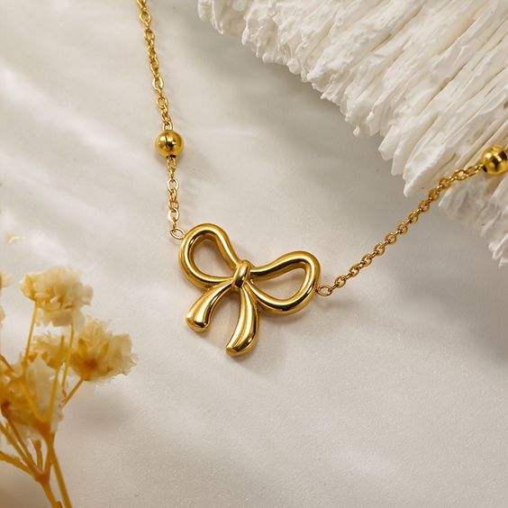 Bow Necklace 18K Gold