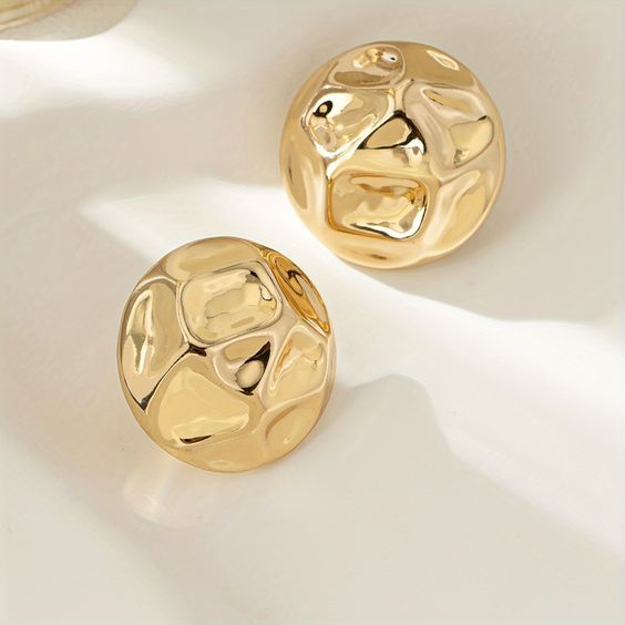 Serenity Studs 18K Gold