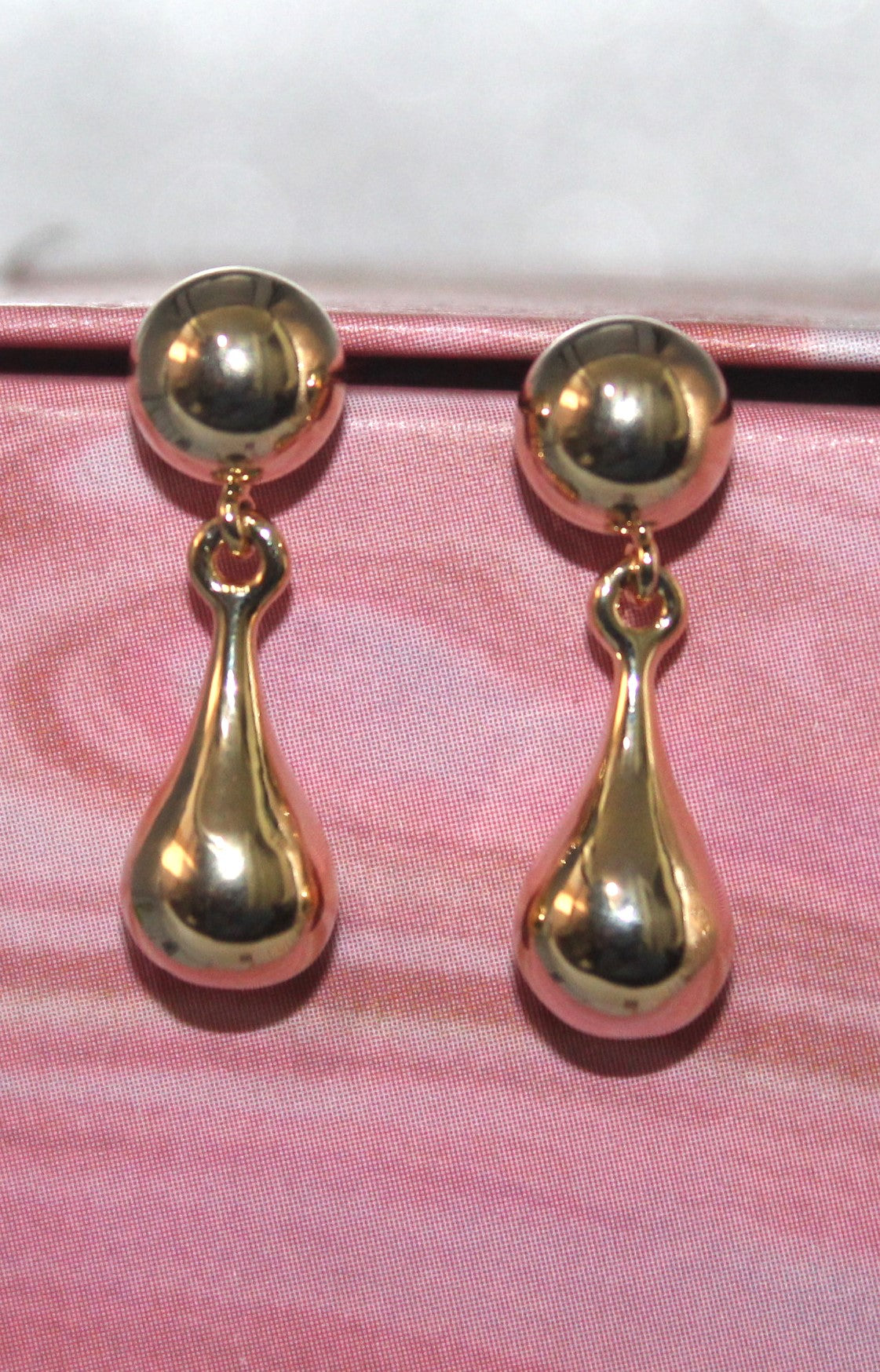 Small Drop Studded Earring 2.5 Cm Anti Tanish