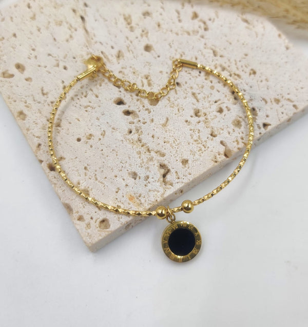 Roman Charm Bracelet 18K Gold