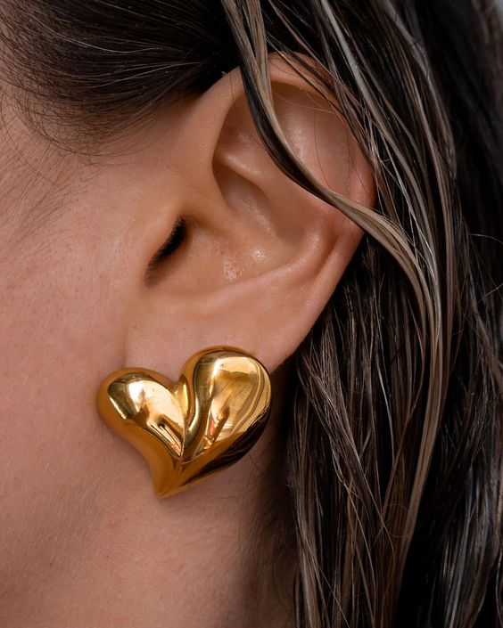 Rosebud Studs 18K Gold