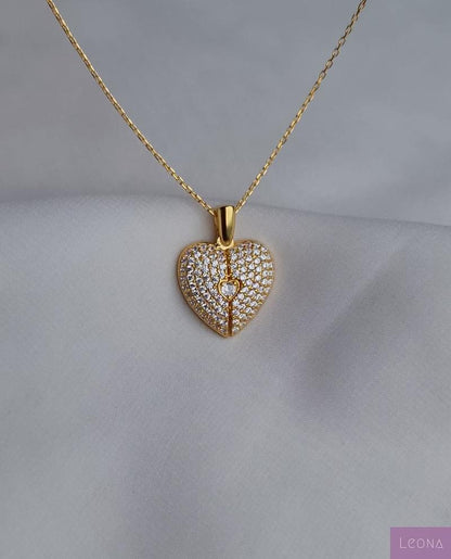 Luminous Necklace 18K Gold Plated