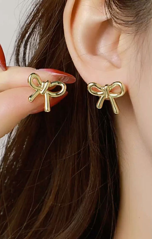 Bow Anti Tanish Earrings