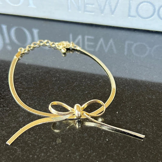 Demi Fine Bow Bracelet 18K Gold Plated