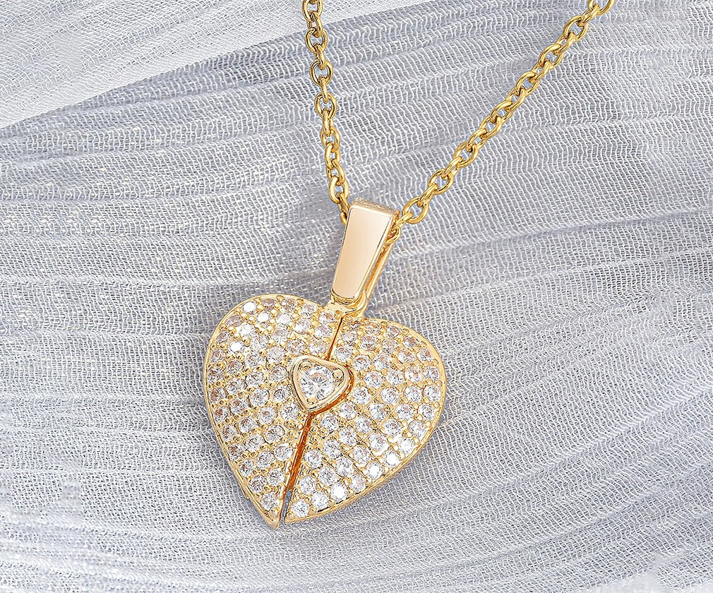 Luminous Necklace 18K Gold Plated